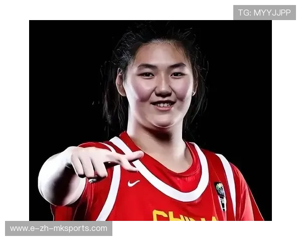 女篮姑娘用行动诠释坚强，女篮女生